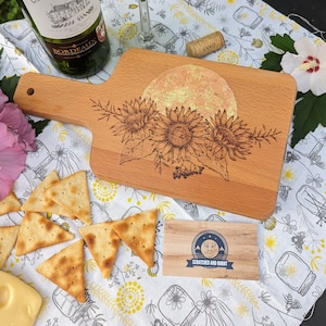 Sunflowers, Beech Wood Serving / Cutting Board, Hand Burned, Pyrography Custom
