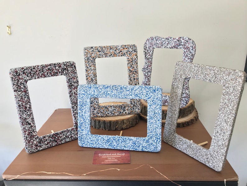 Gloss Finish Color Flaked Textured Wooden Frame with Stand Red Black White Grey Colored