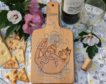 Cat playing with a Ball of String, Beech Wood Serving / Cutting Board, Pyrography with Silver Accent