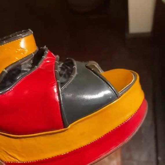 Vintage 70s patent leather disco platforms - Gem