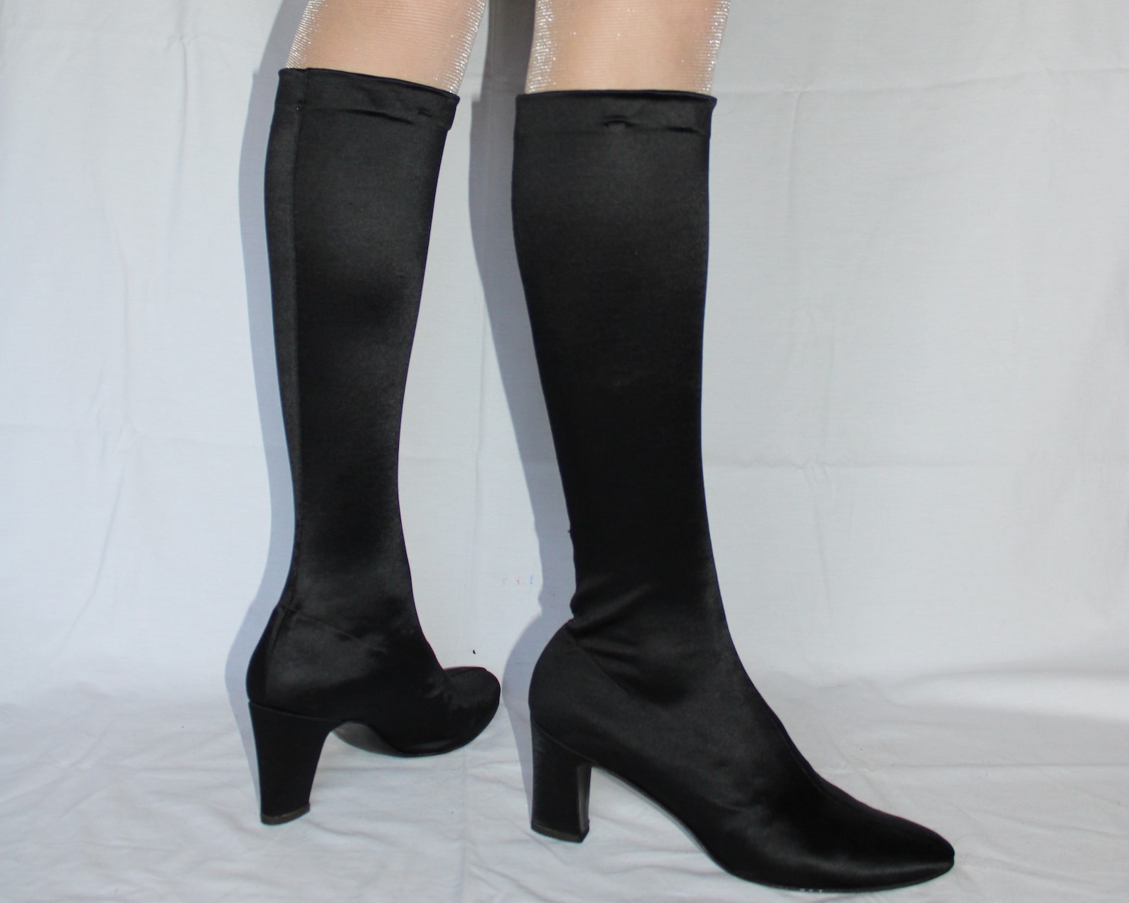 black gogo boots outfit