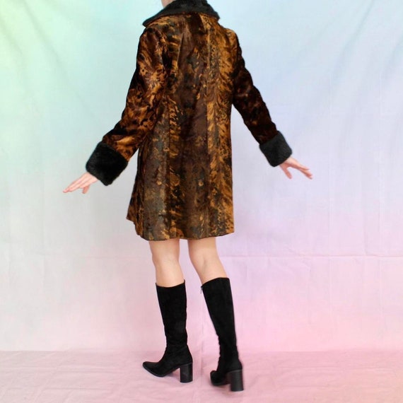 Vintage 60s 70s faux fur coat - image 4