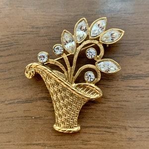 Vintage Gold Tone Rhinestone Flower Basket Brooch