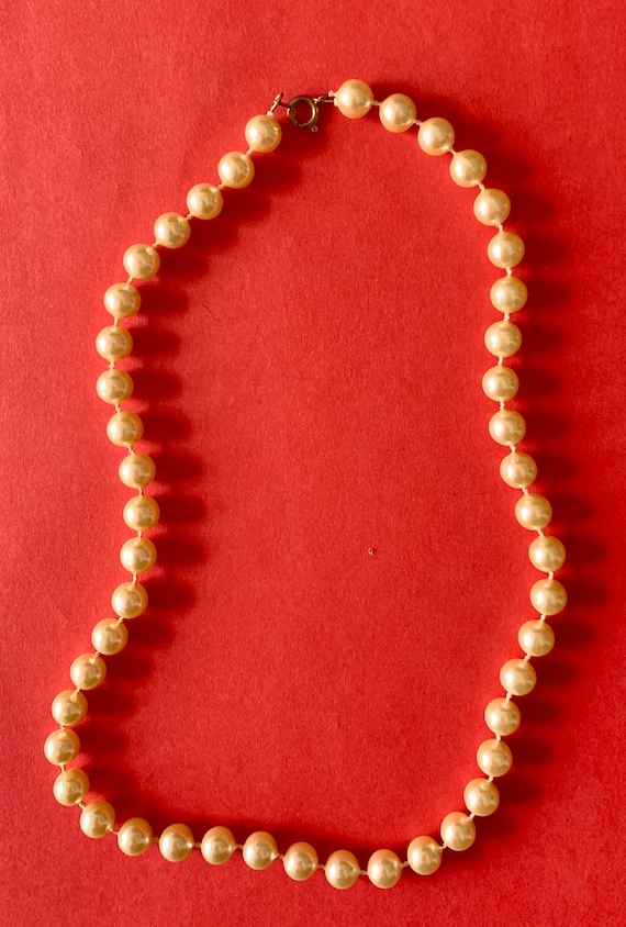 Vintage Creamy White Bead Necklace - image 1
