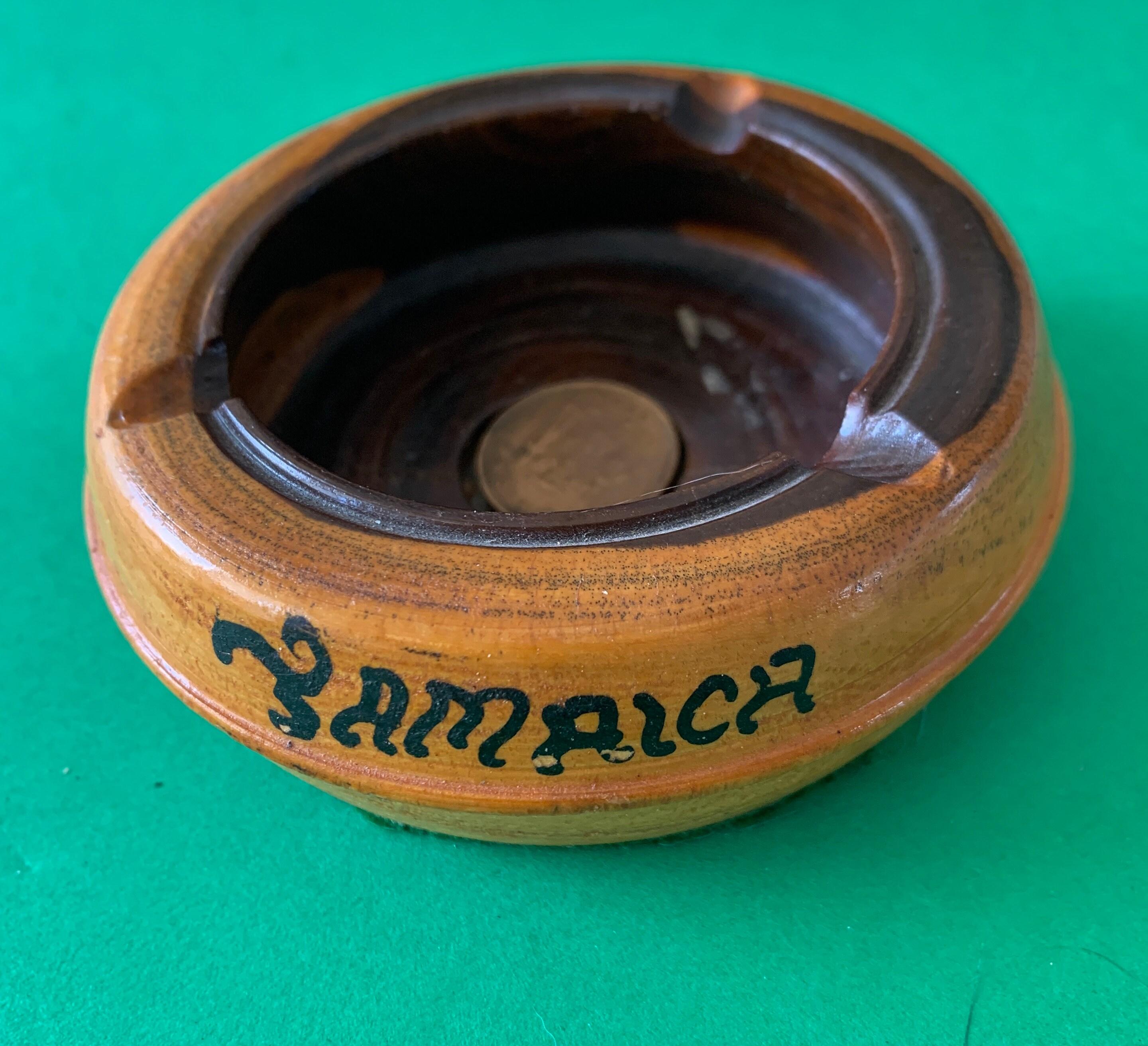 Vintage Wood Jamaica West Indies Ashtray with 1970Jamaican One Cent Coin