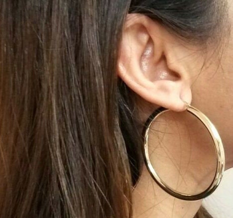 14k Yellow Gold 3.9MM Round Hollow Hoop Earrings Snap Closure | Etsy