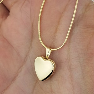 14K Solid Yellow Gold Heart Locket Photo Pendant Valentine's Day Gift Engraveable With 0.8 MM Snake Chain