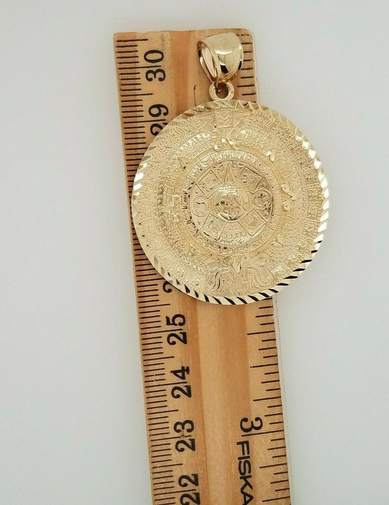 14K Yellow Gold Aztec Calendar Pendant Sun Medal Necklace Charm Calendario Azteca Pendant Diamond Cut Small 40 MM/ 1.5 Inch 12 Grams image 5