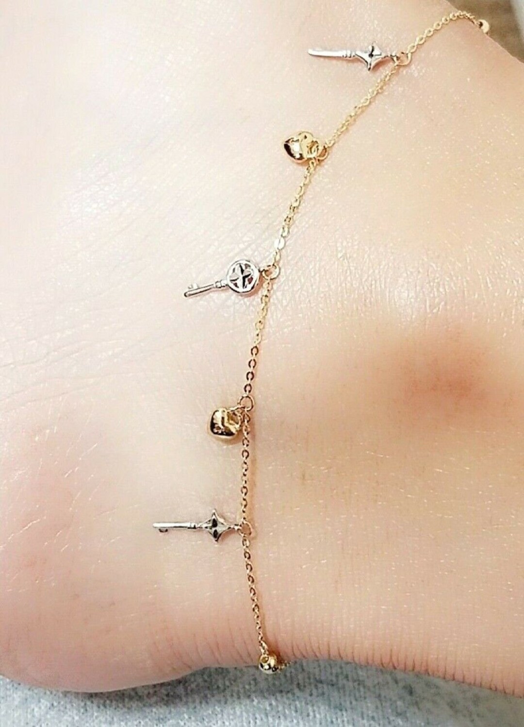 14K Yellow Gold Anklet/bracelet With Key Heart Ball Charms Etsy