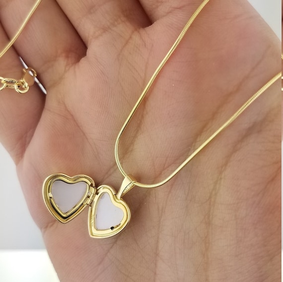 14KT Yellow Gold Floral Heart Locket Pendant Necklace – LSJ