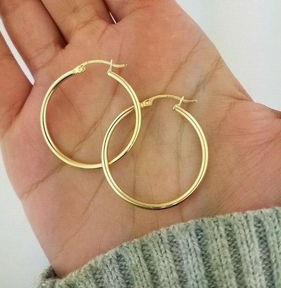 1.18 Diameter Women's 14k Yellow Gold 1mm Wide Endless Classic Hoop Earrings 1.18 Diameter Women's 14k Yellow Gold 1mm Wide Endless Classic Hoop Earrings