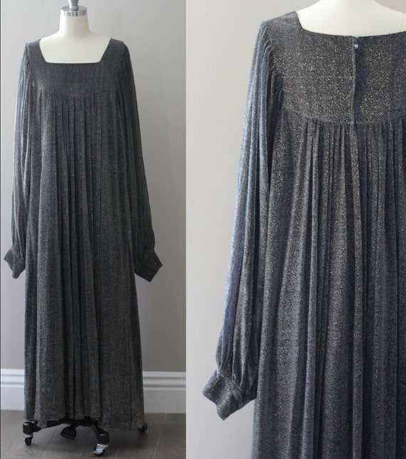 Damsel at the Disco Dress // 1970s 70s Vintage Spa