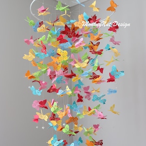 Móvil de mariposas/brillante y alegre/Móvil de mariposas multicolor/Móvil arcoíris/Móvil de mariposas/Baby shower/Decoración de habitación infantil/Habitación infantil