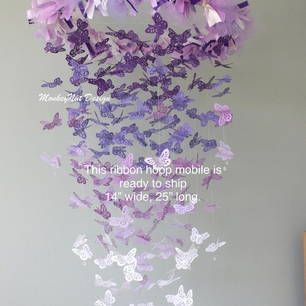 Mobile papillon/Mobile lustre papillon monarque/Papillons violets et blancs/Chambre d'enfant/Bouche bébé/Mobile pour lit de bébé/Décor chambre de bébé