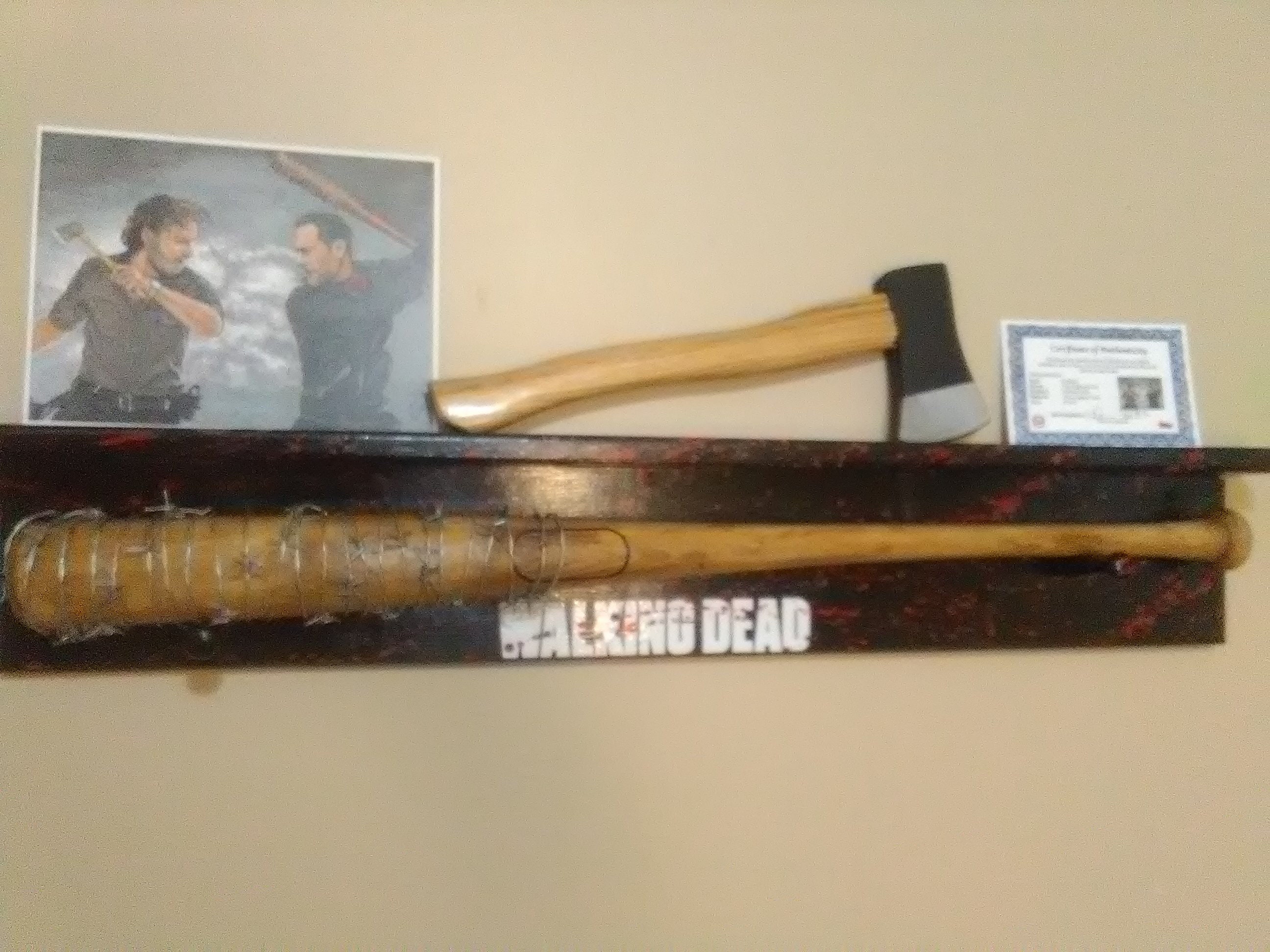THE WALKING DEAD NEGAN LUCILLE  BAT  Ricks Grimes axe & red handle machete shelf 