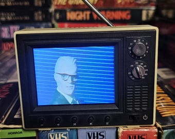 Mini Retro Television 80s theme