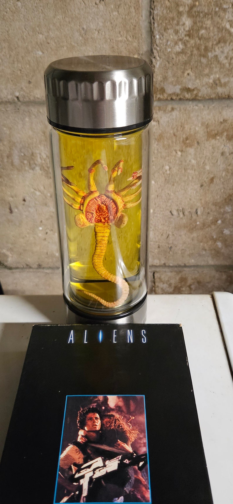 Alien Jar Xenomorph Specimen Facehugger Embryo Glass Jar Movie Prop ...