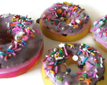 soap, soap gift, gifts for girls, gifts for mom, gifts for teenage girls, novelty soap, fun soap, donut gifts, soap set, hand soap