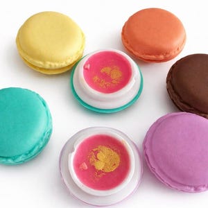 French macaron lip balm, hydrating natural lip butter, lip balm gift, lip scrub, lip gloss, vanilla lip balm, cute handmade lip balm, mom image 2