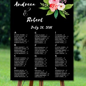 Tableau des tables noir à imprimer, liste des invités au mariage bohème à imprimer, plan des tables par ordre alphabétique, sièges invités à fleurs