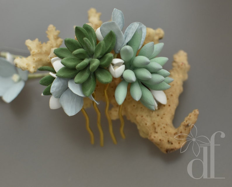 Woodland style Wedding hair comb Botanical headpiece Tropical wedding Succulent hair comb Fern leaf Woodland wedding Beach wedding Boho