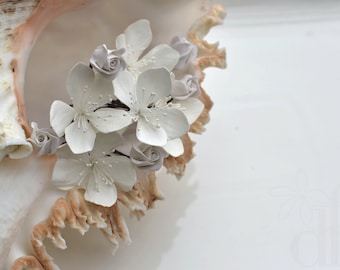 Wabi sabi jewelry Sakura hair pin White bridal dress Cherry blossom Blossom wedding Flower headpiece Wedding headpiece Bridal headpiece Boho