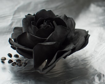 Black rose Flower hair clip Flower brooch Gothic wedding Hair Accessories Halloween hair accessories Black headpiece Gothic headpiece