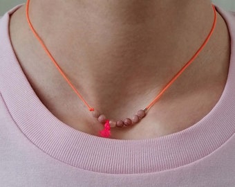 Edelstein Halskette orange pink mit kleiner Quaste | Rosenquarz & Rhodochrosit