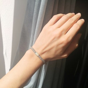 Roher Labradorit Armband grau matte Edelstein Armbänder für Frauen Mondstein Schmuck Geschenk für Männer Bild 4