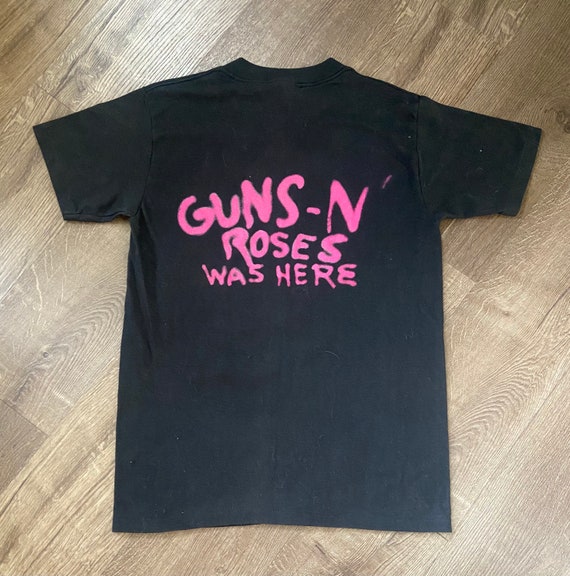 Vintage Guns n Roses shirt - image 4