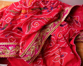 Red Georgette bandhej chunri Rajasthani dupatta with zari flower embroidery border, Indian tie dye bandhani shoulder scarf wedding odhni