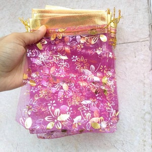 Sacchettini Potli per bomboniere indiane, sacchetti regalo con coulisse rossi, rosa e oro, set da 10