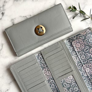 Monederos de piel auténtica color gris para mujer