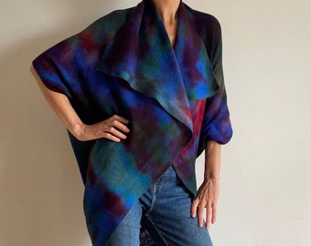 Suéter de lana multicolor Cárdigan merino ombre teñido a mano único Abrigo artístico Superposición de lana Capullo de mujer Arte para usar OOAK 444'VI