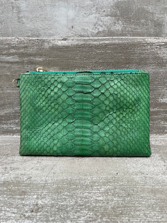Green snakeskin purse hotsell