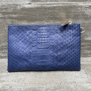Bolso de mano de piel de serpiente azul marino / bolso con cremallera / monedero con cremallera / bolso de piel / bolso de pitón / bolso de piel de serpiente / monedero de piel exótica / bolso azul
