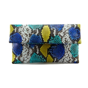 Bolso de mano de piel de serpiente azul y amarillo / bolso de mano plegable / bolso de mano tipo sobre / bolso de mano de cuero / bolso de pitón / bolso de piel de serpiente