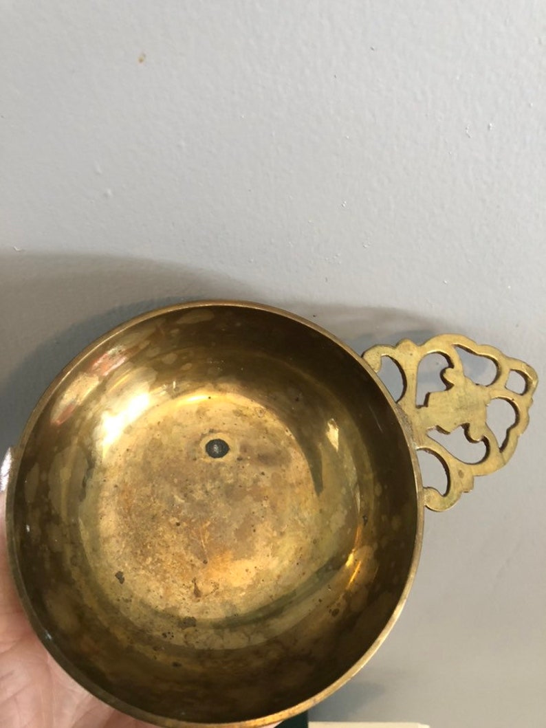 Change Holder Home Decor Brass Bowl with Decorative Handle Trinket Dish