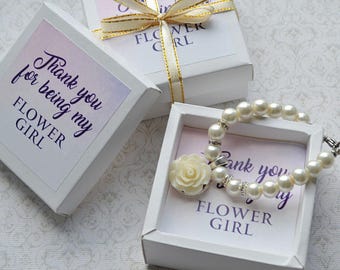 Childrens jewelry Kids pearl bracelet Initial bracelet Personalized gift for kids jewelry Flower girl gift Kids inspirational jewelry