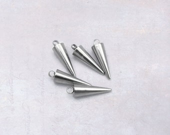 10 x Stainless Steel 18mm Cone Spike Charms