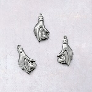 5 x Small Stainless Steel Heart in Hand Charms - Double Sided Dark Silver Tone