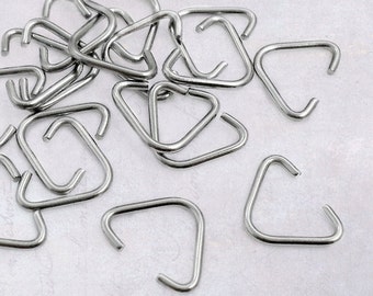 50 x Stainless Steel 10mm x 13mm Triangle Jump Ring Bails - 19 Gauge (1mm Thick)
