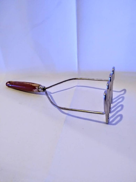 Vintage Red Handle Potato Masher Red Wood Handle Potato Etsy