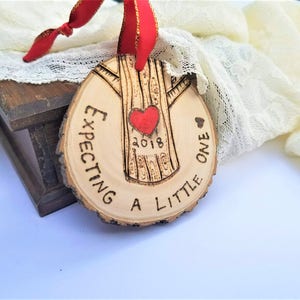 Expecting mother ornament, expecting gift, expecting announcement, pregnancy ornament, pregnant gift, expecting mom gift, wood ornament image 3