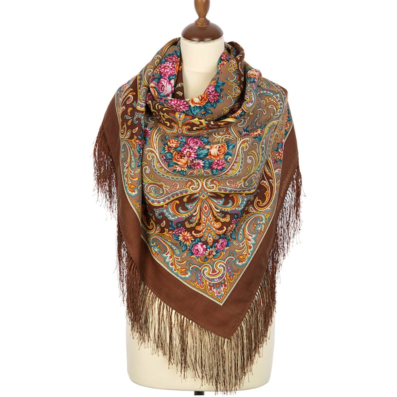 53x53inhes 1677-16 Pavlovo Posad russian shawl 100/% wool with silk fringe 135x135cm