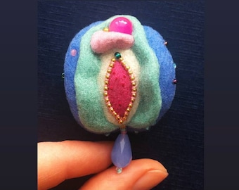 Vagina jewelry, vulva brooch, yoni magnet