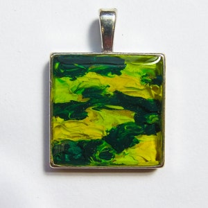 Handmade pendant 'Green and Gold' original, unique oil painting in clear resin image 1