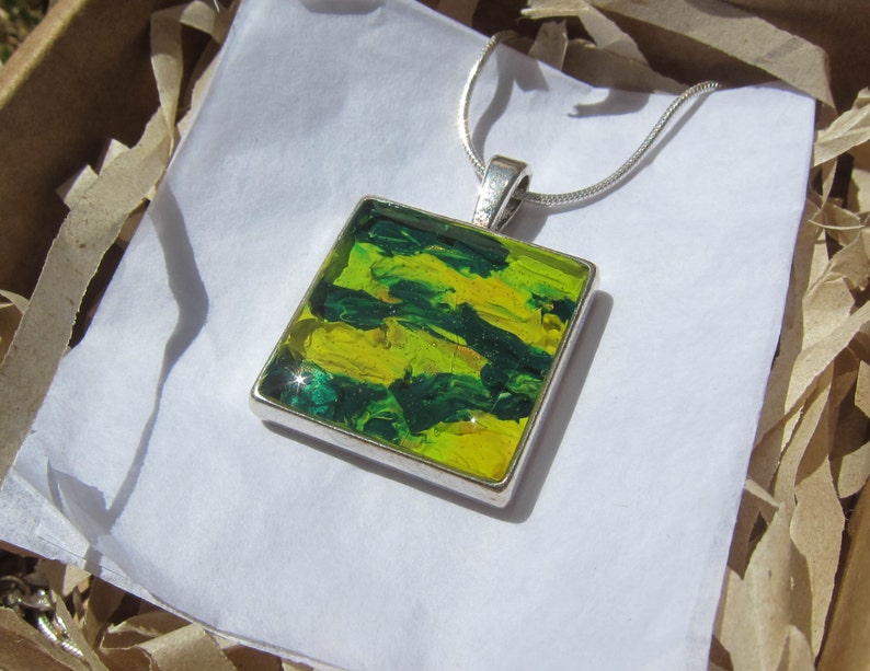 Handmade pendant 'Green and Gold' original, unique oil painting in clear resin image 5