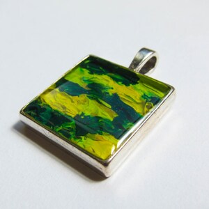 Handmade pendant 'Green and Gold' original, unique oil painting in clear resin image 3