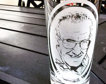 Stan Lee Memorial hand etched 16oz pint glass